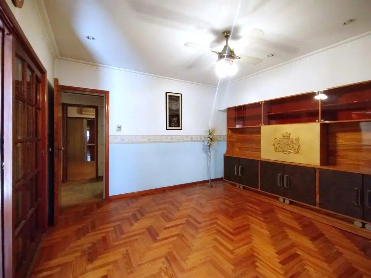 Casa en Venta de 4 Ambientes Lanus Apto Credito 4