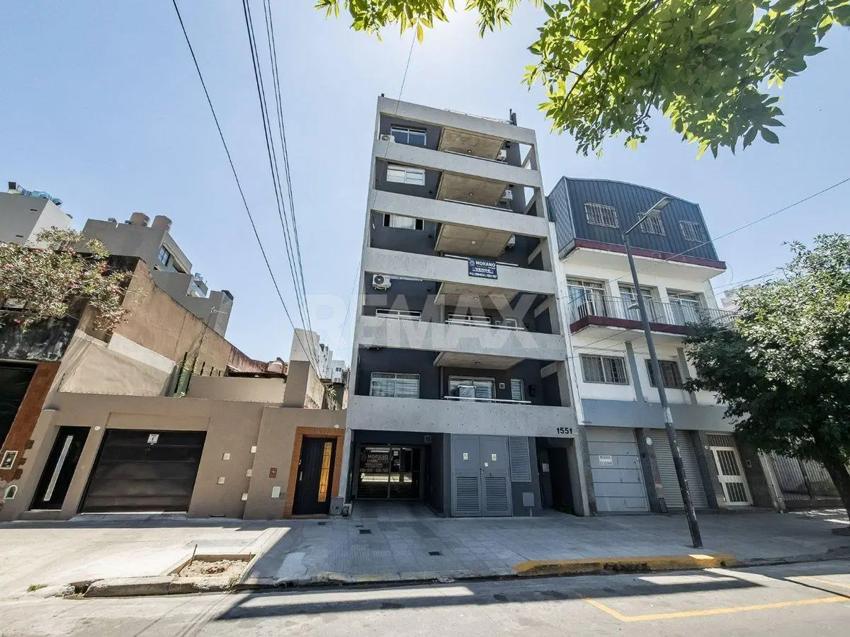 VENTA DEPTO 2 AMB CON GRAN TERRAZA PROPIA 3
