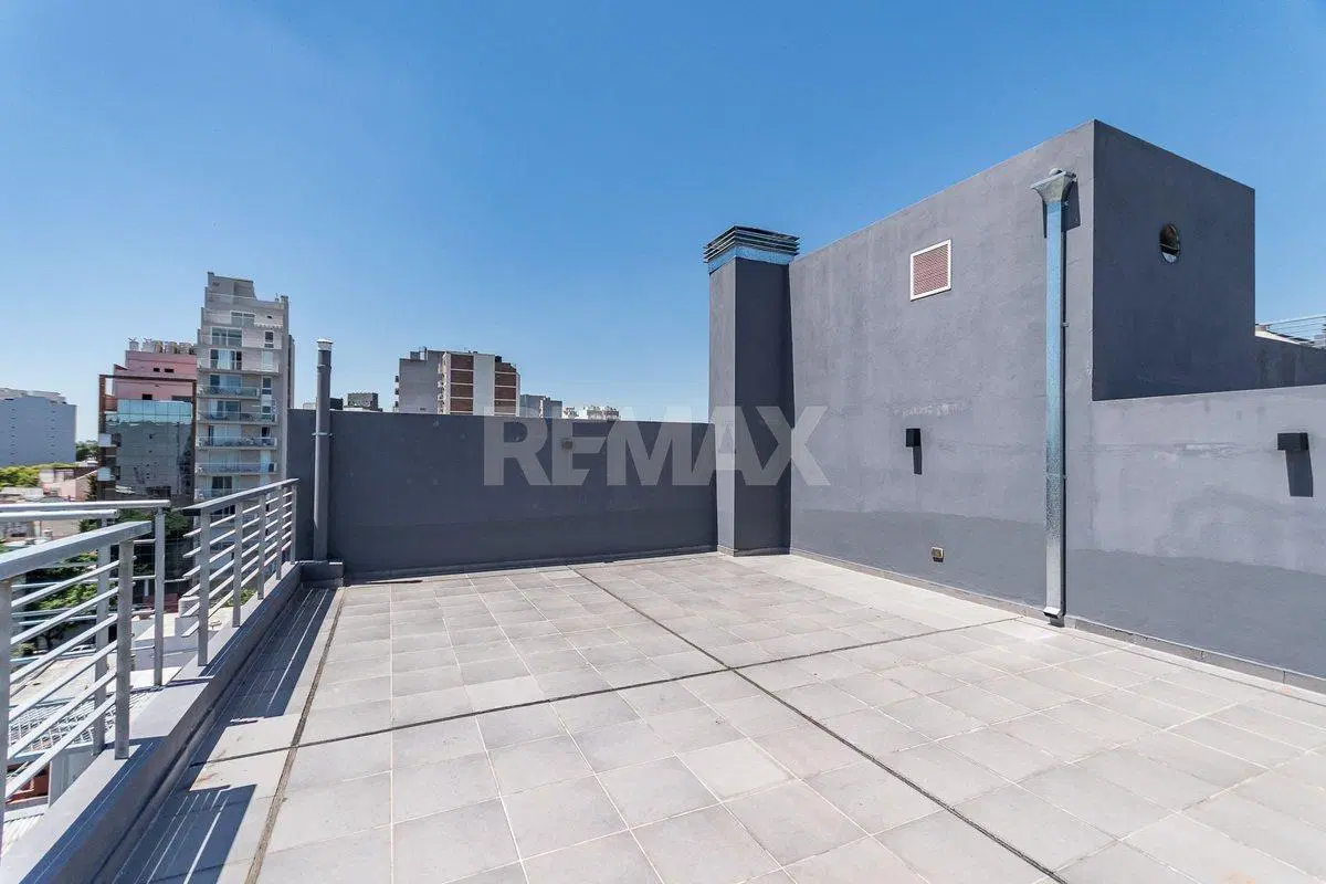 VENTA DEPTO 2 AMB CON GRAN TERRAZA PROPIA 5
