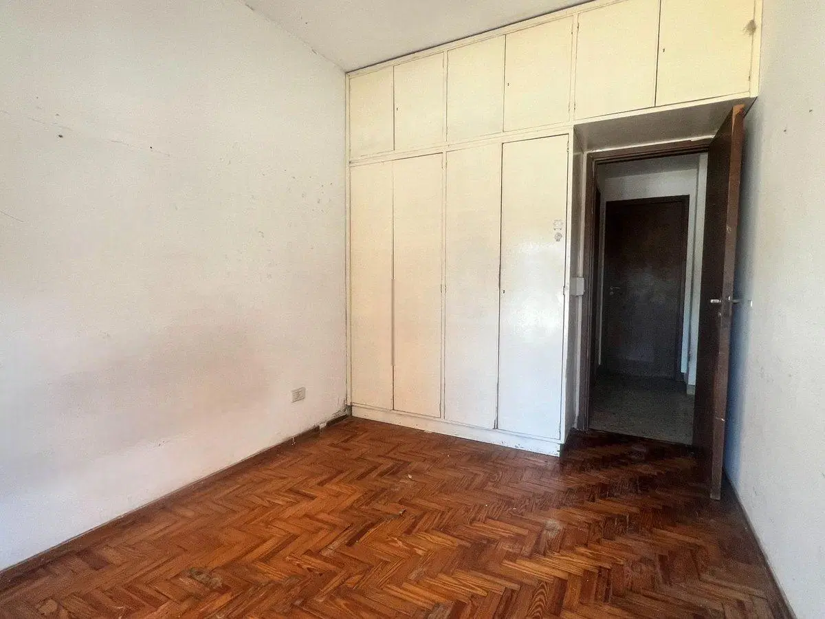 PH  4 amb al frente VENTA, con terraza en CASEROS 4