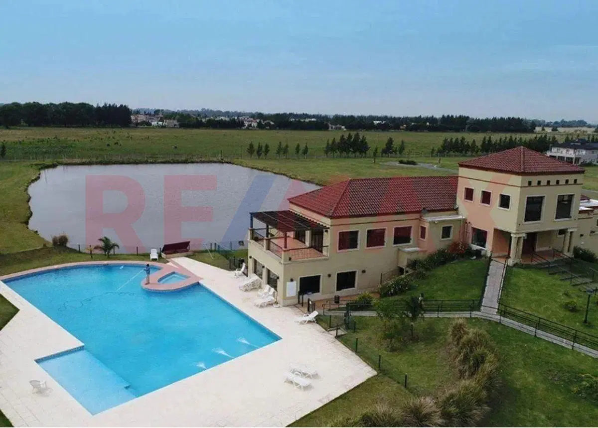 VENTA LOTE EN BARRIO PRIVADO EL REBENQUE 3
