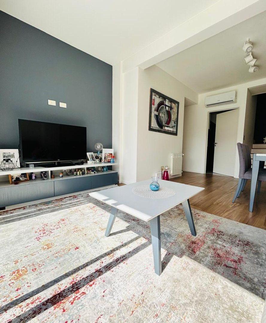 VENTA,3 AMB,DTO,SEMI PISO C/TERRAZA.C/COCHERA