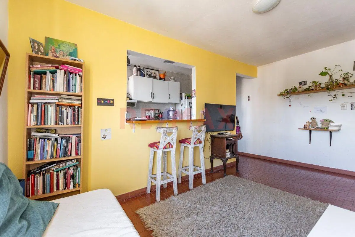 VENTA DEPTO. 3 AMB EN LA BOCA 4