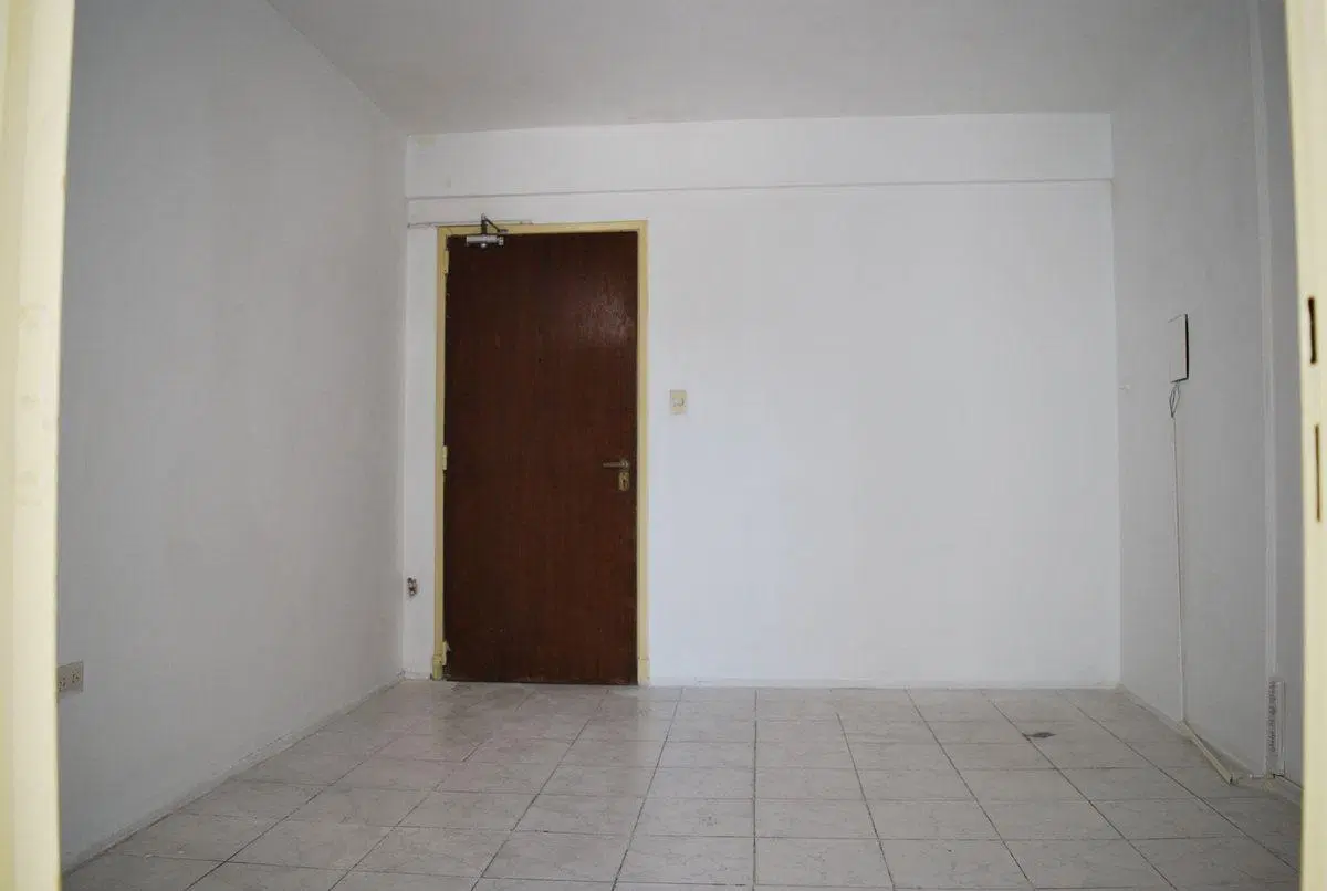 Venta oficina con balcón Barrio de  Once 3