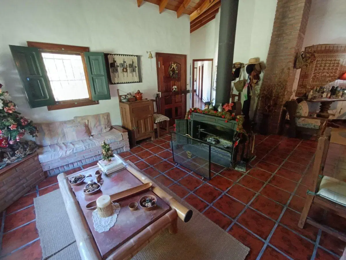 VENTA CASA QUINTA PILETA BERAZATEGUI APTO CREDITO 4