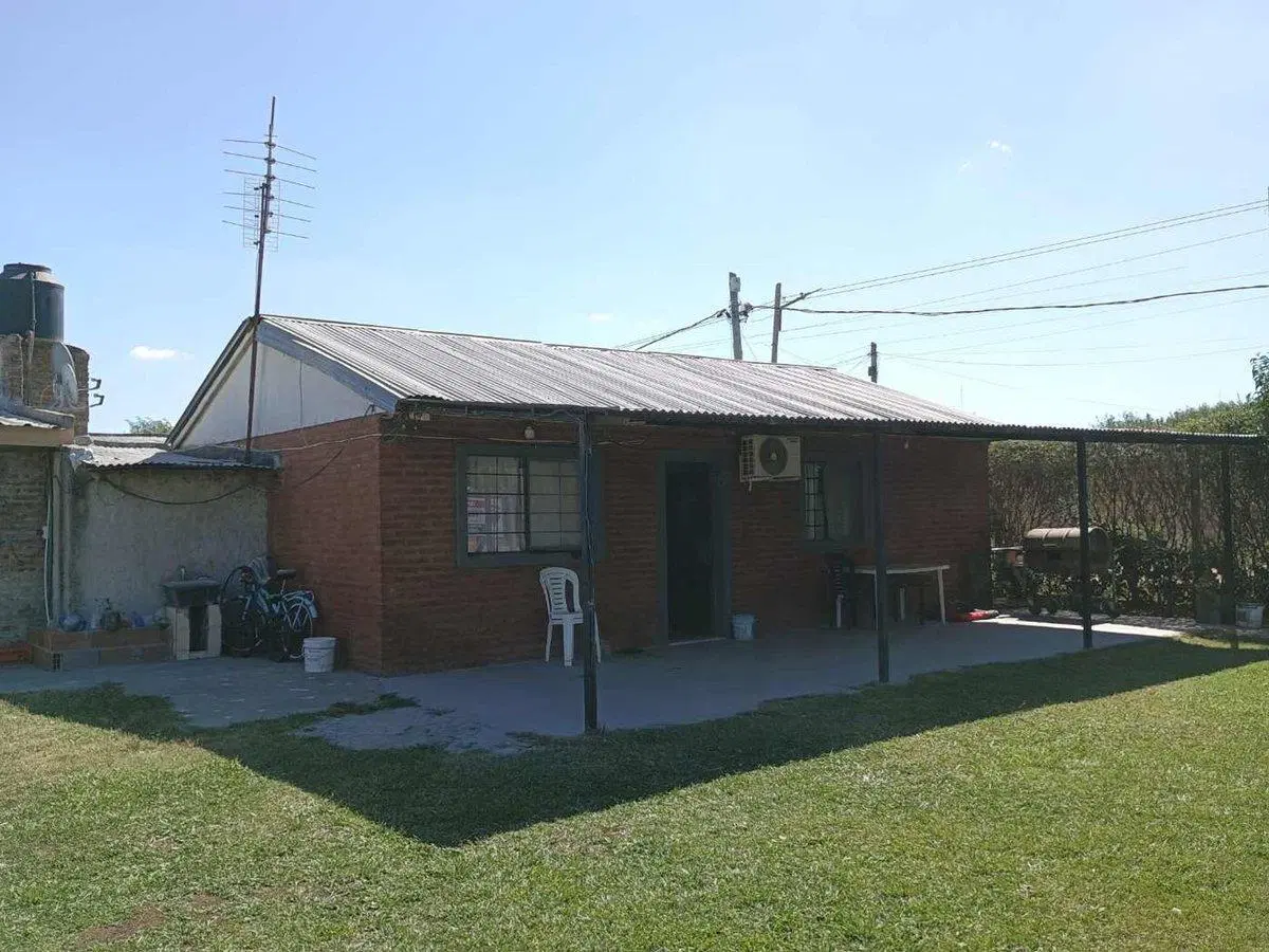 VENTA CASA QUINTA PILETA TERRENO VIRREY DEL PINO 3