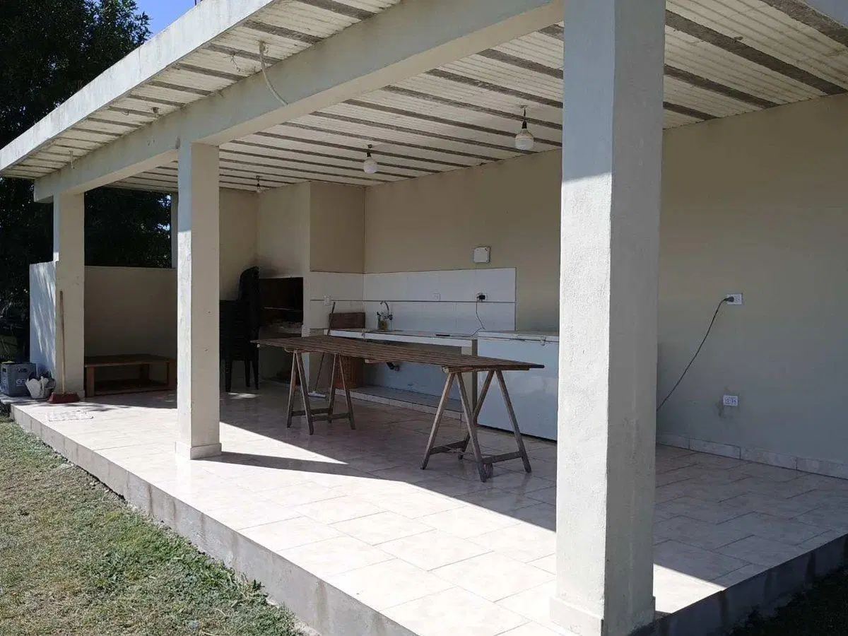 VENTA CASA QUINTA PILETA TERRENO VIRREY DEL PINO 4