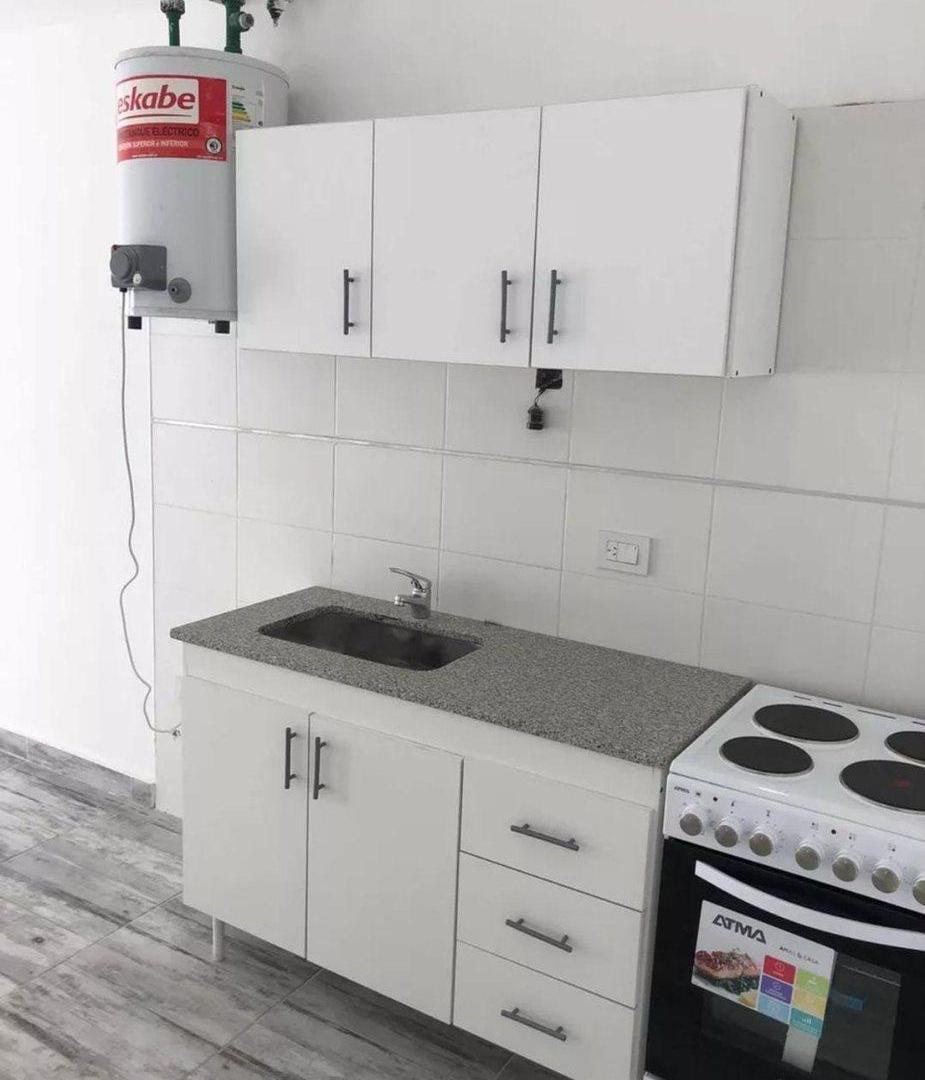 VENTA DEPTO 2 AMBIENTES EN CABALLITO Con Balcon