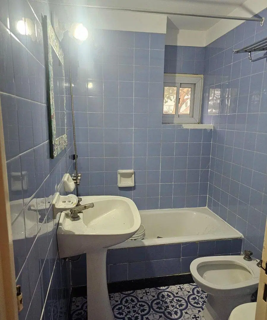 VENTA DE DEPARTAMENTO 2 AMB CON BALCON . FLORESTA 5