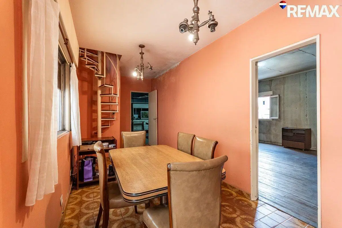 VENTA CASA 7 AMB LOCAL COCHERA LA BOCA lote propio 2