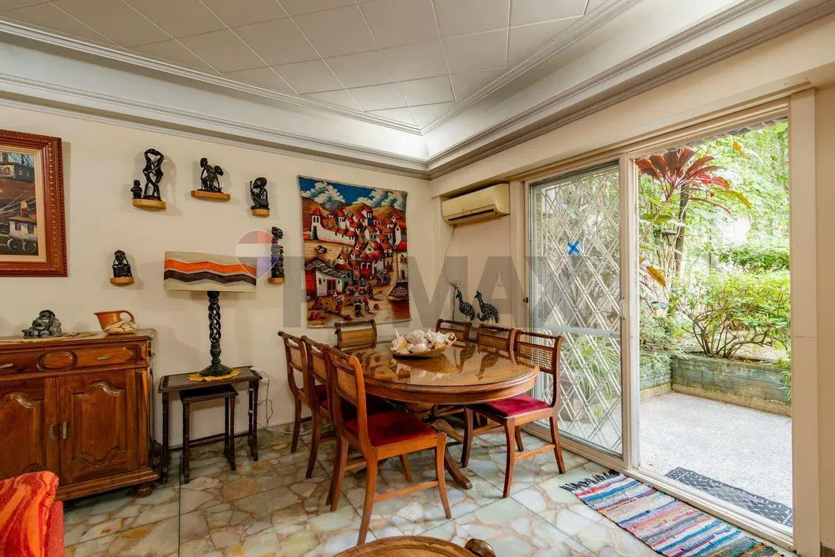 VENTA 3 AMB CON DEPENDENCIA, JARDIN Y QUINCHO 5