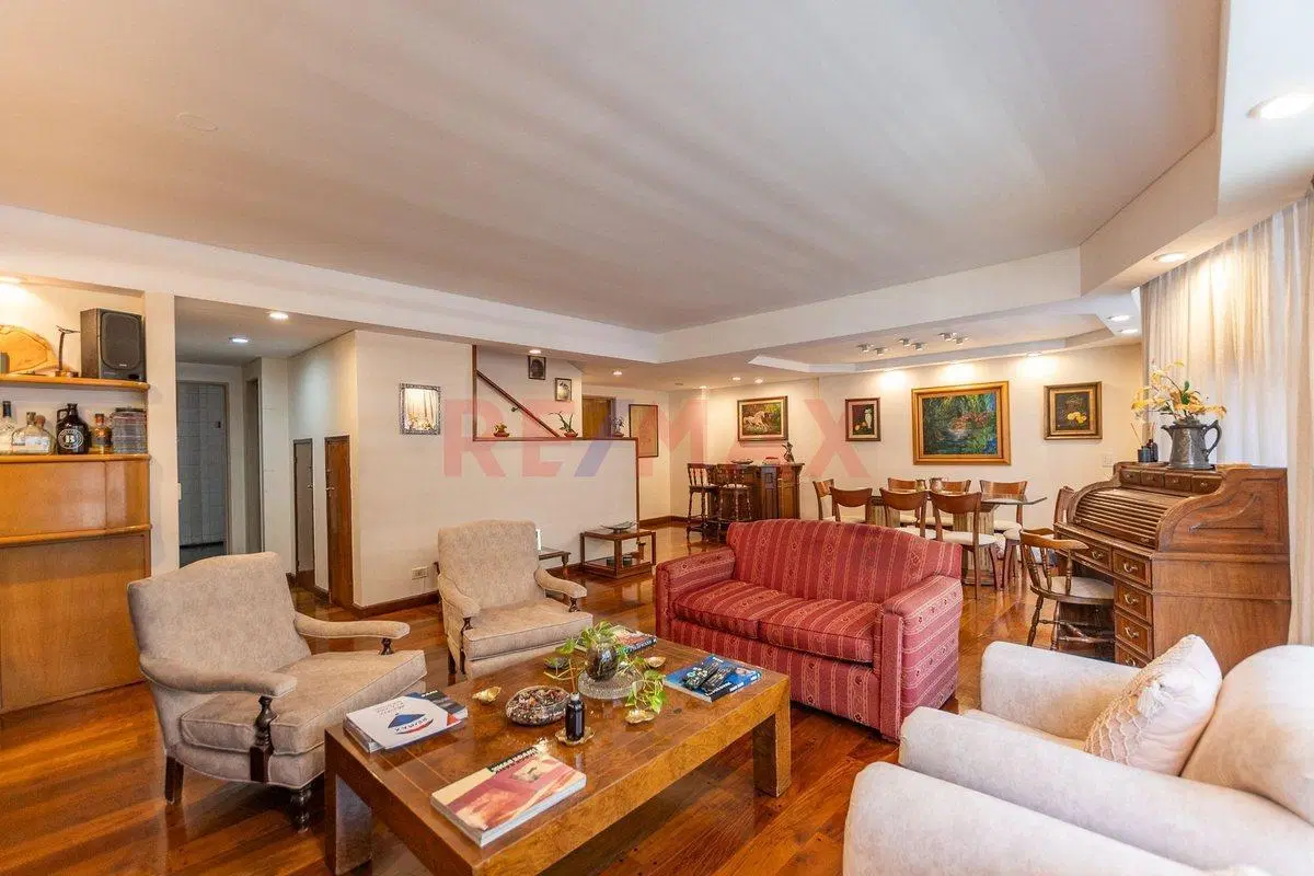 VENTA EXCLUSIVO DUPLEX 5 AMB + COCHERA RECOLETA 2