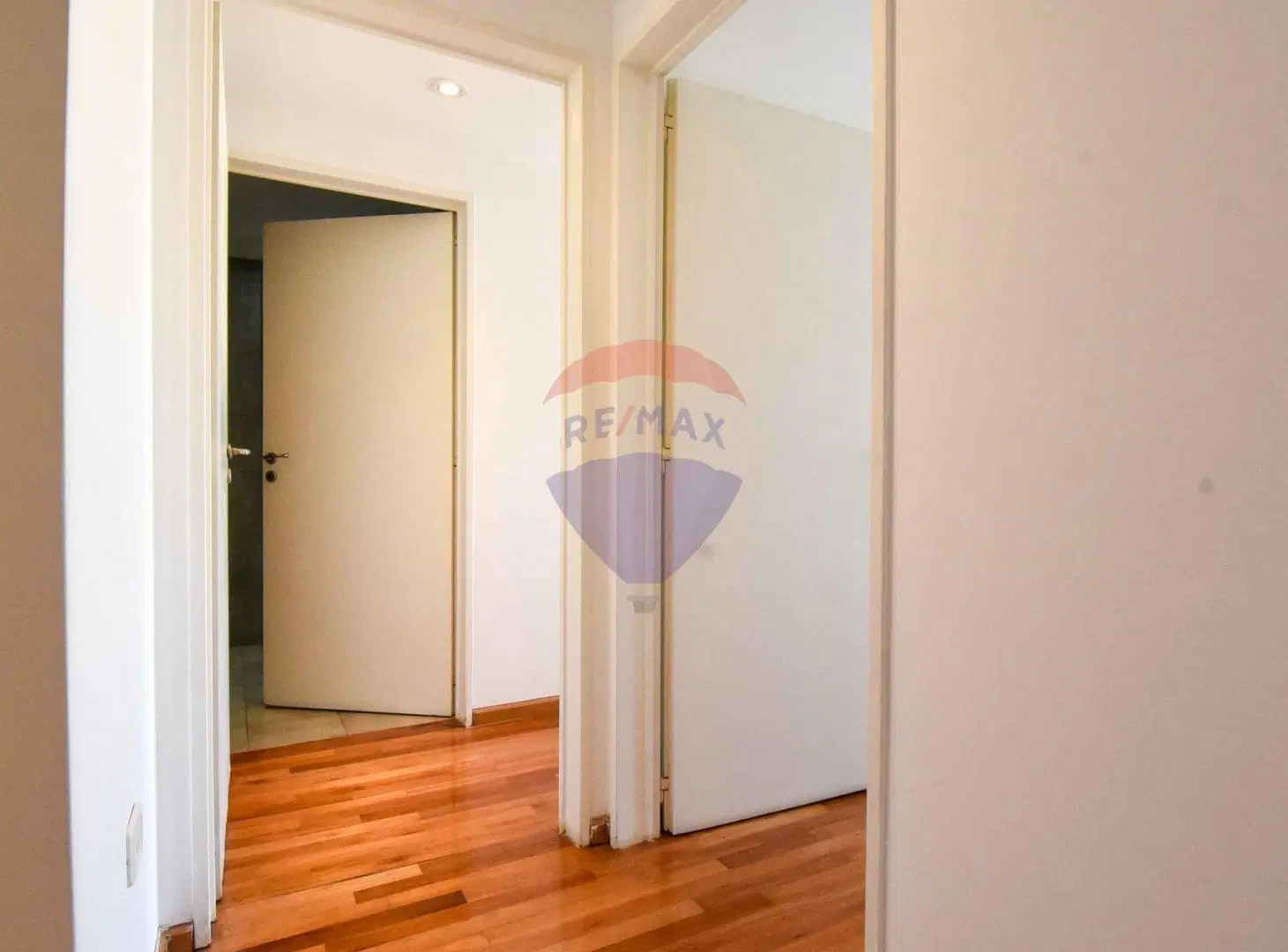 VENTA EXCLUSIVO SEMI PISO DE 3 AMBIENTES CABALLITO 5