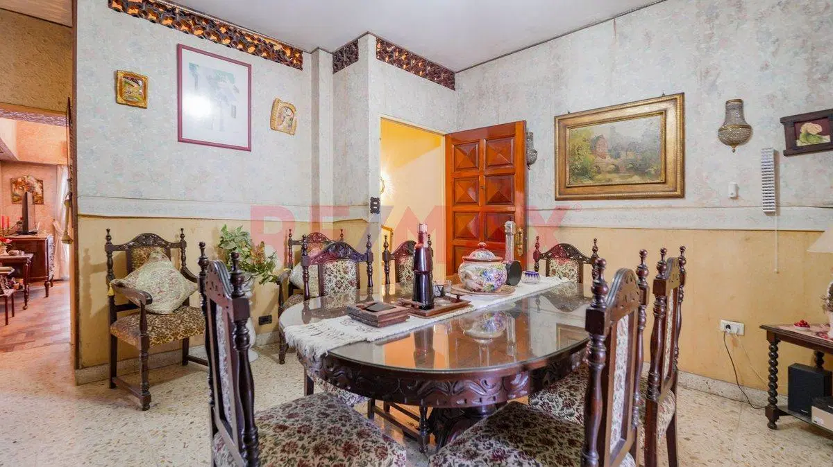 VENTA CASA EN PALERMO. COCHERA, PATIO, QUINCHO 3