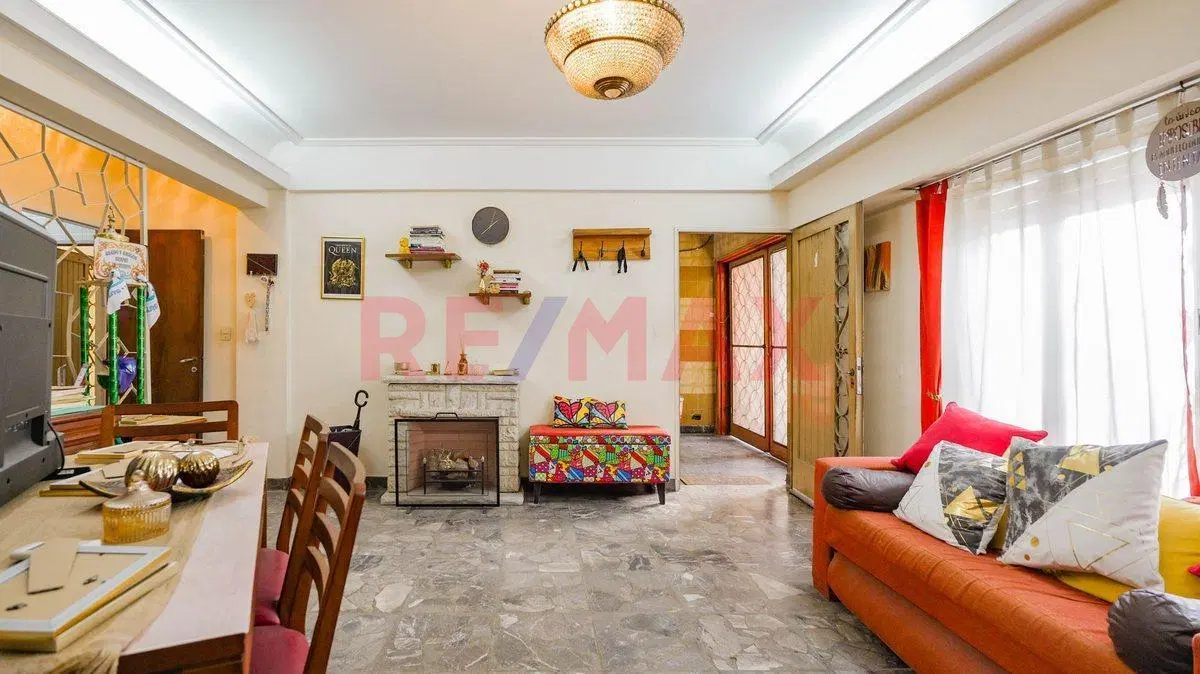 VENTA CASA EN PALERMO. COCHERA, PATIO, QUINCHO 4
