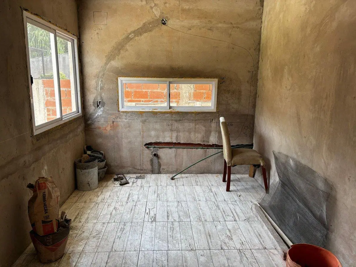 VENTA Casa A TERMINAR - Virrey del Pino 4