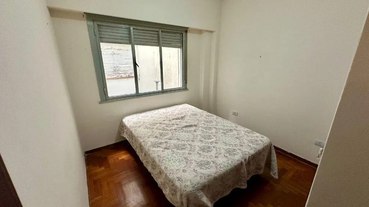 Venta 4 Ambientes con Balcón en Caballito 2