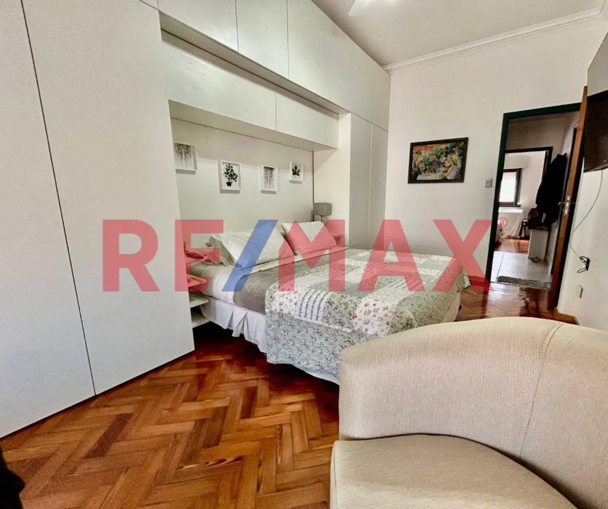 VENTA DEPTO 5 AMB C/ BALCÓN, 2 COCHERAS Y PATIO 2