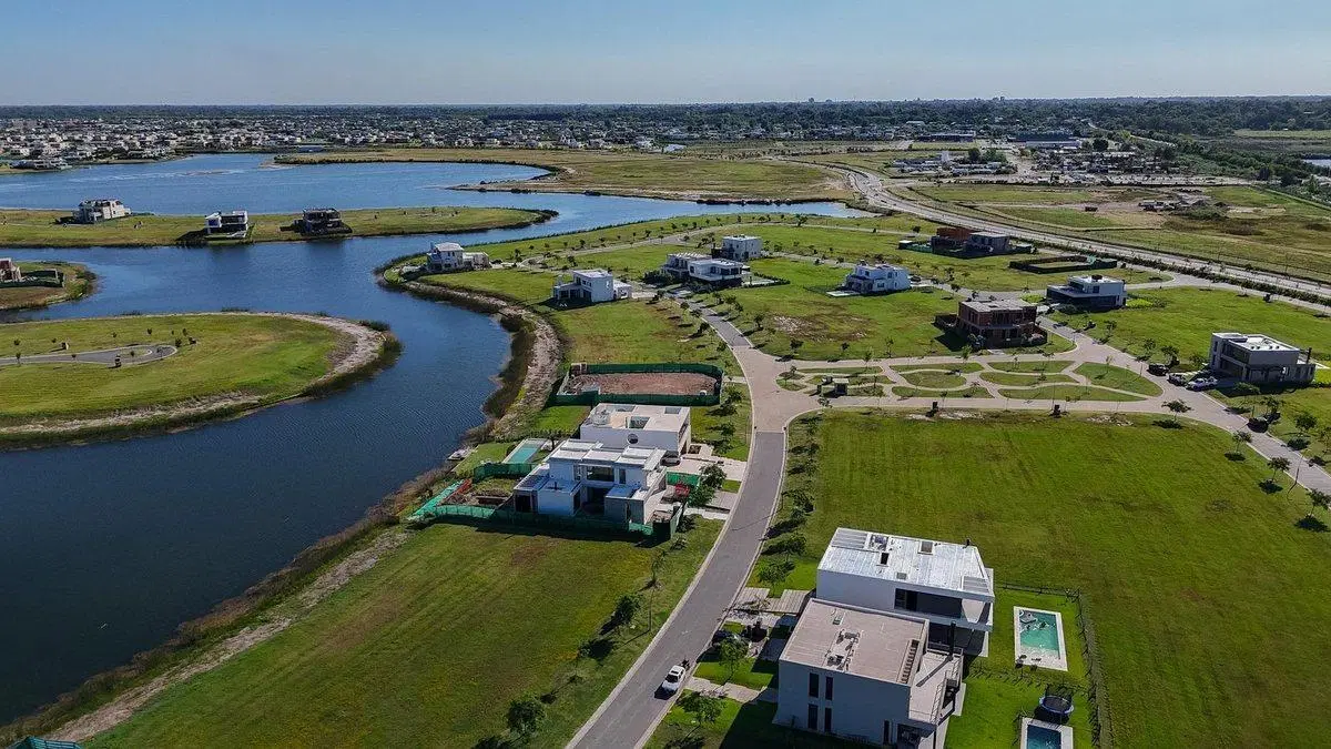VENTA Lote Puerto Amarras Escobar orientación NE 5