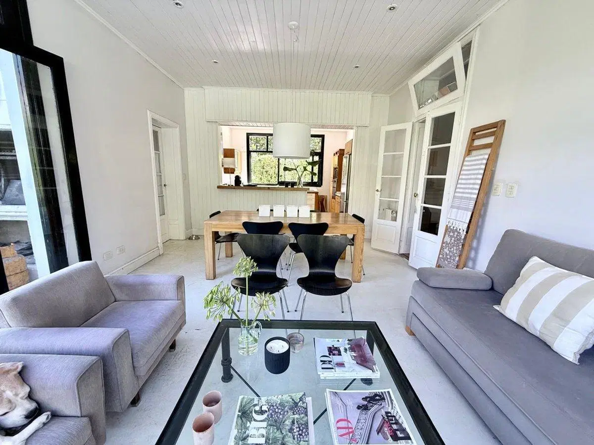 VENTA Exclusiva Casa de Categoría en Adrogué 5