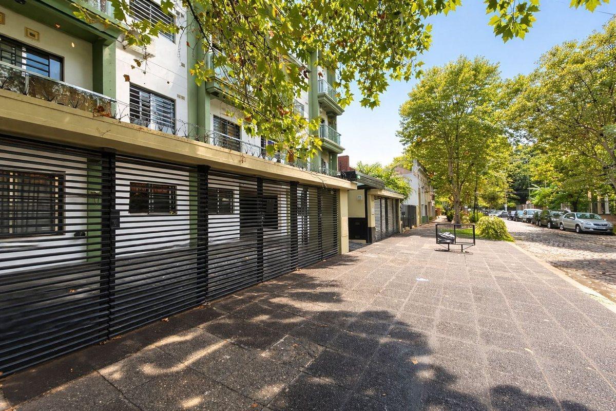 2 AMB PLANTA BAJA LOMAS DE ZAMORA CENTRO