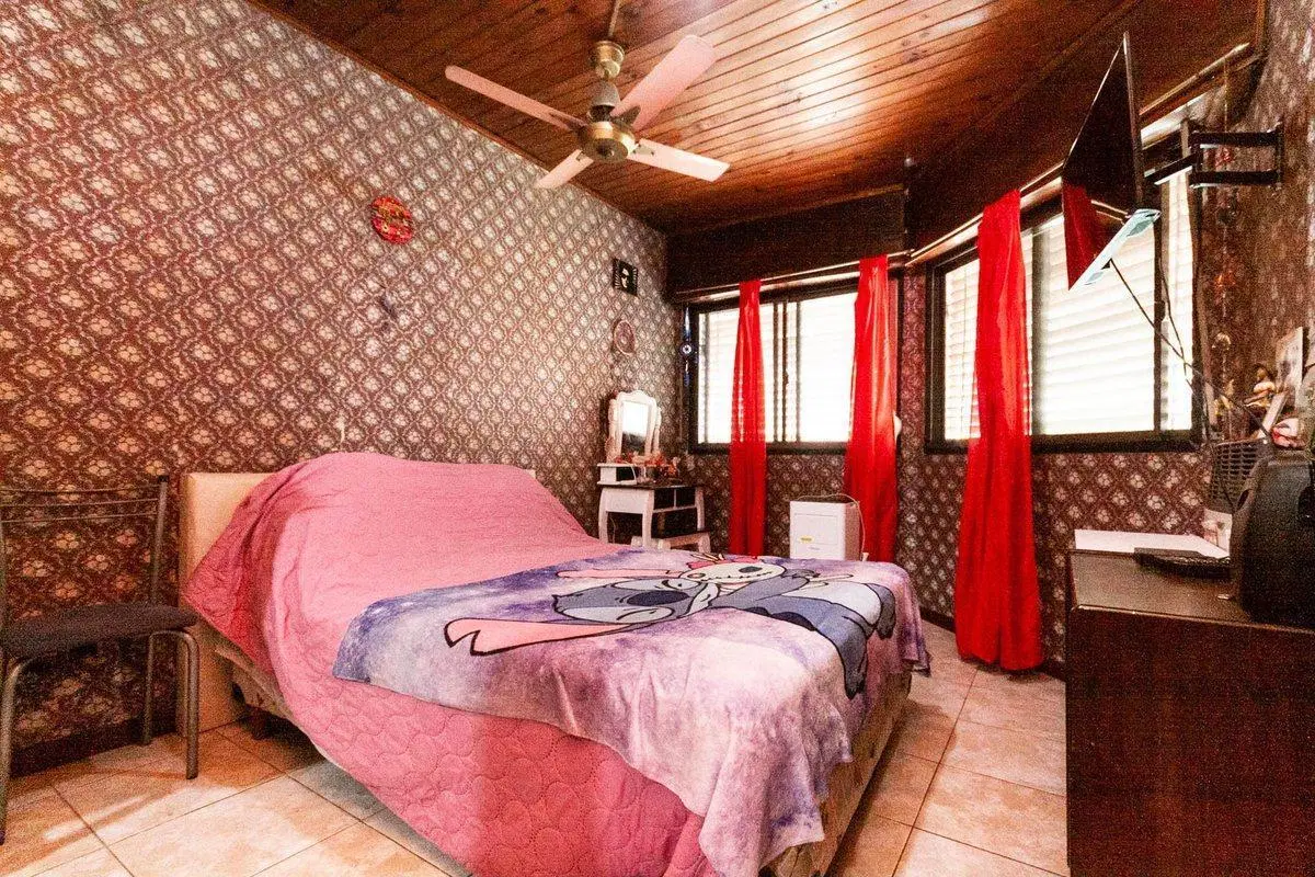 Venta Casa 6 ambientes Lanus 4