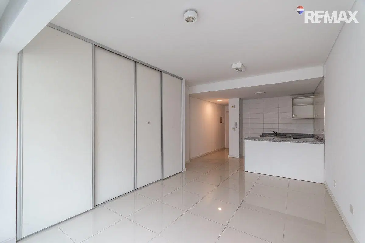 VENTA MONOAMBIENTE LUMINOSO CON AMENITIES 4