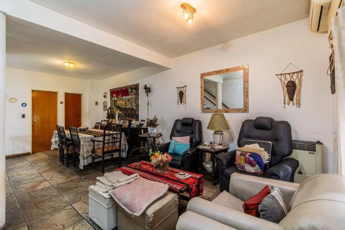VENTA CASA TRIPLEX 4 AMB -TERR-COCH-PLAY-CABALLITO 3