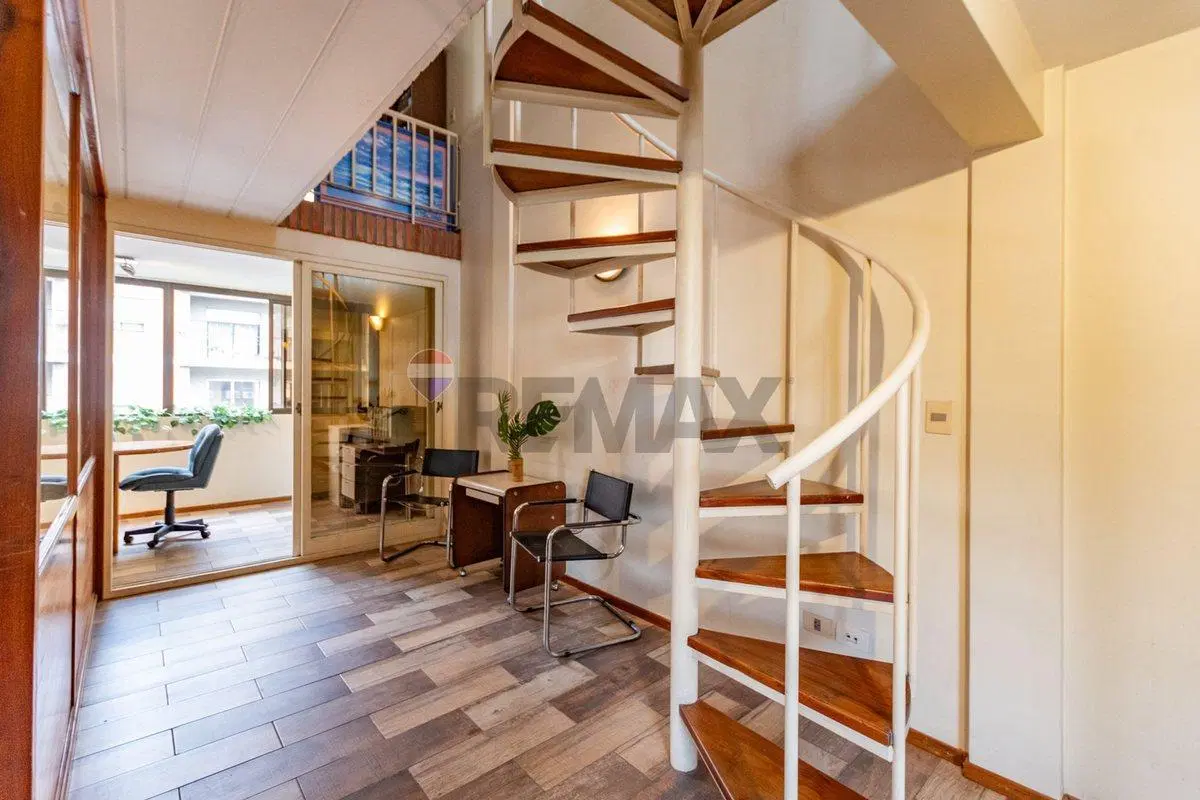 VENTA OFICINA DÚPLEX - BELGRANO 3