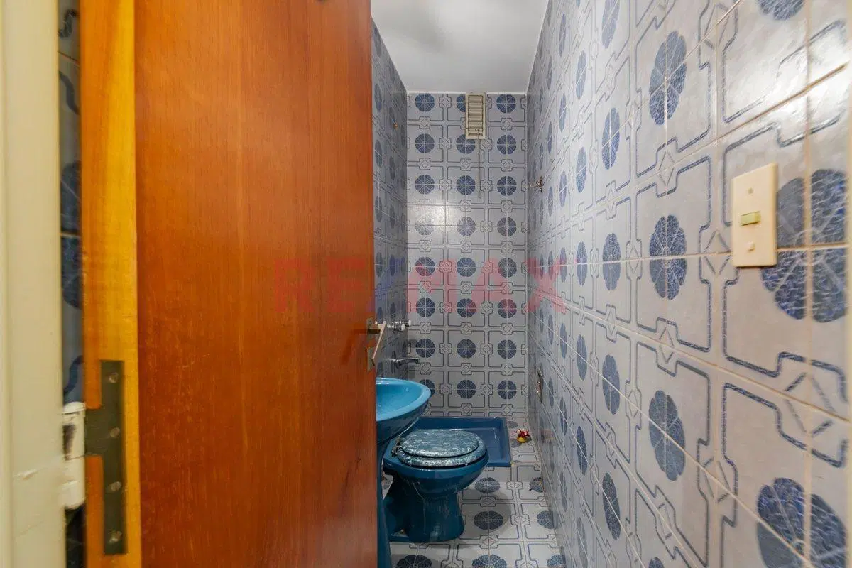 VENTA . 5 AMBIENTES . CABALLITO . COCHERA DOBLE 4