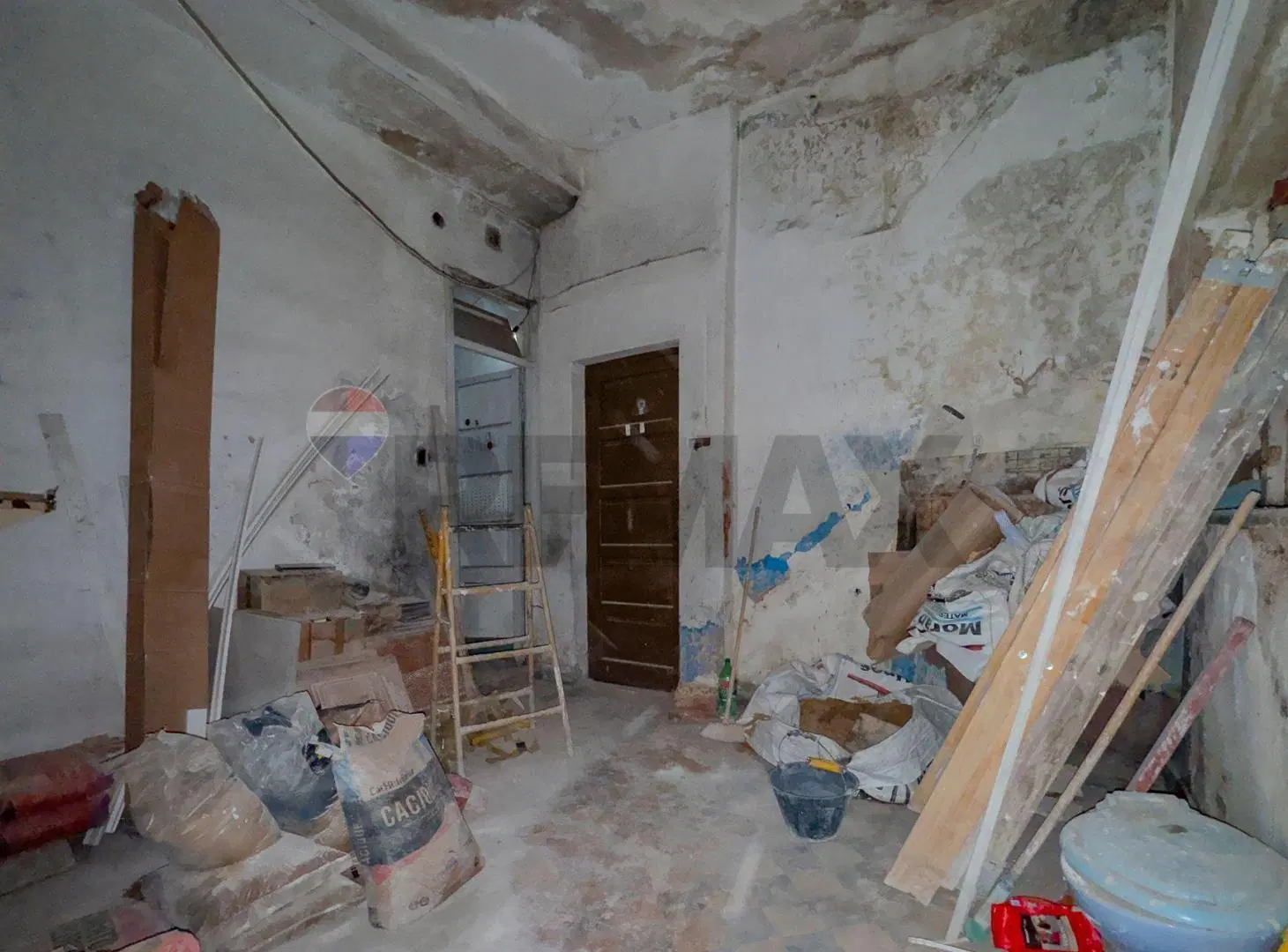 VENTA PH 3 amb C/ PATIO A REFACCIONAR EN BOEDO 3
