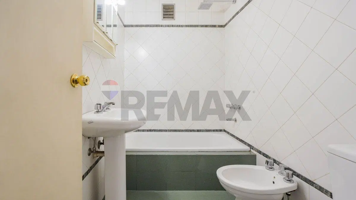 VENTA 1 AMBIENTE CON PATIO . BOEDO . 45 M2 2