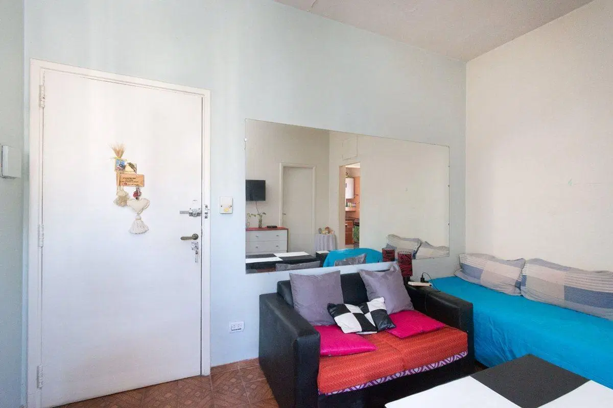 VENTA DEP 2 AMB VELEZ SARFIELD  LUMIN. P/ ESCALERA 3