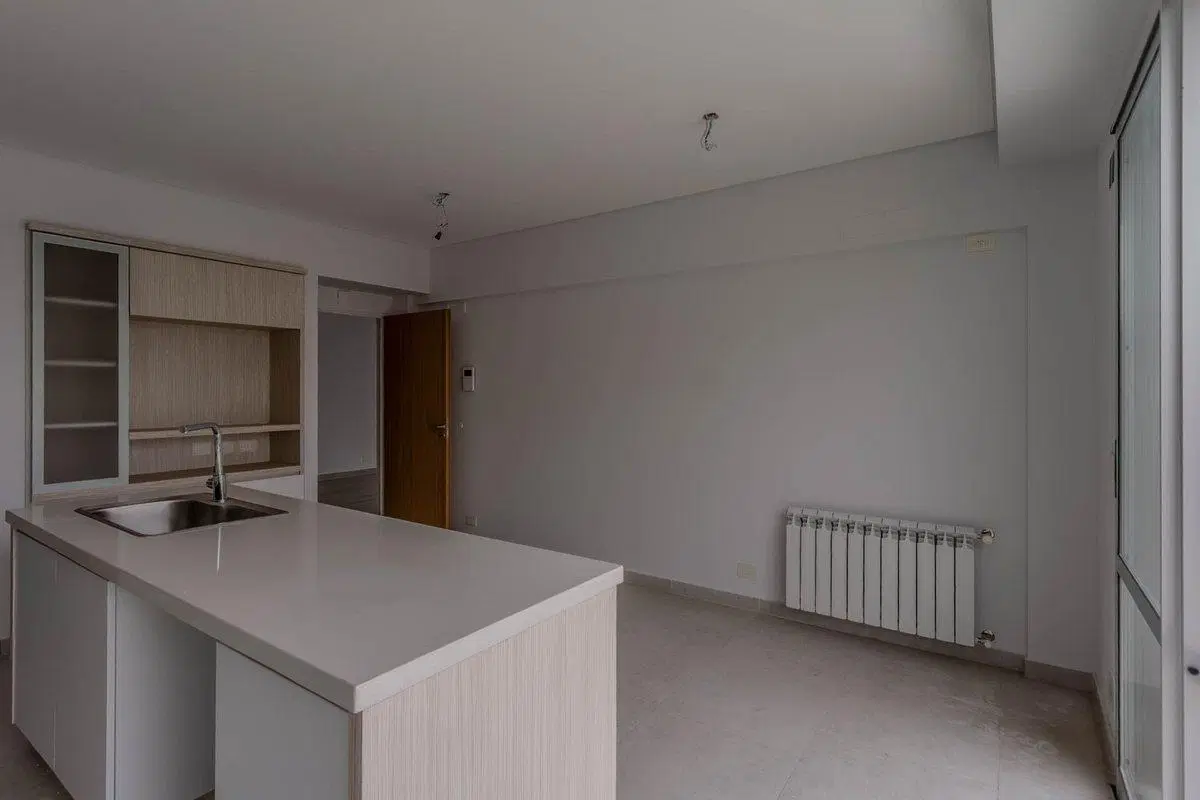 VENTA PISO 4 AMB ESTR CATEG LUM COCH -CABALLITO 3