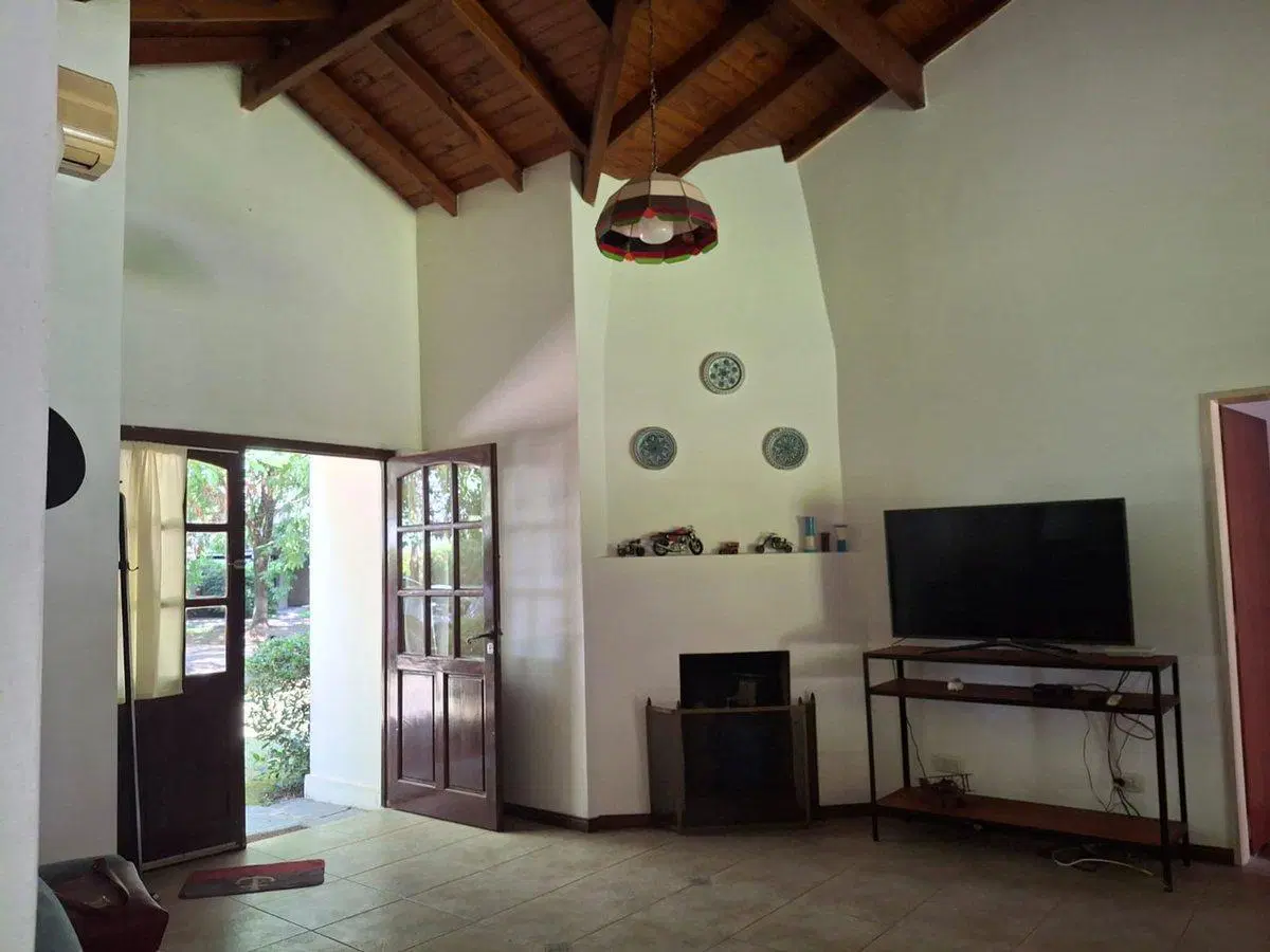 Venta casa 4 amb.pileta Barrio Las Fuentes Ezeiza 3