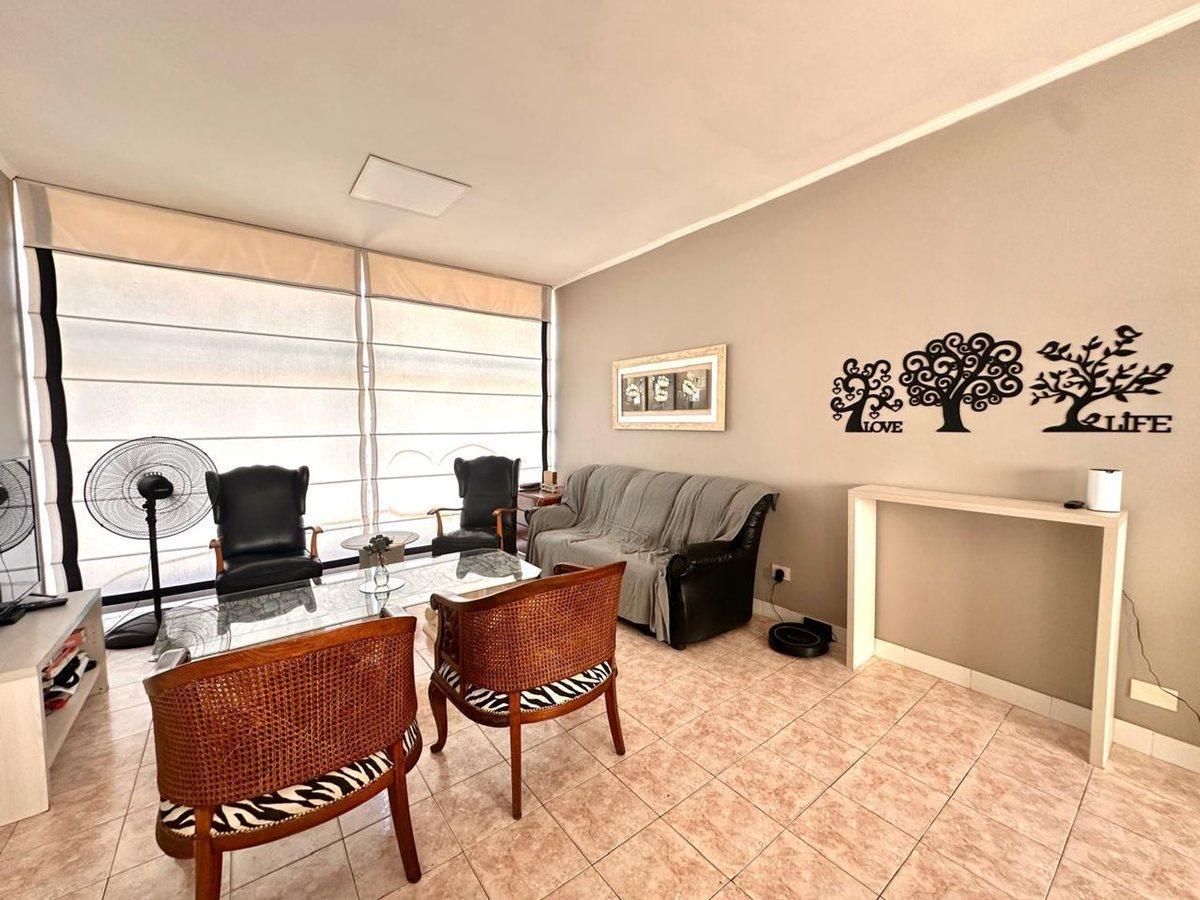 VENTA CASA MULTIFAMILIAR + LOCAL + RENTA LOTE