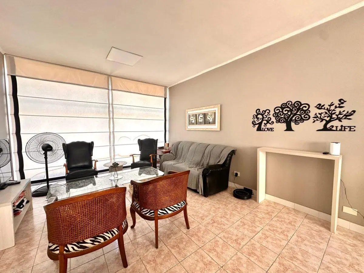 VENTA CASA MULTIFAMILIAR + LOCAL + RENTA LOTE 3