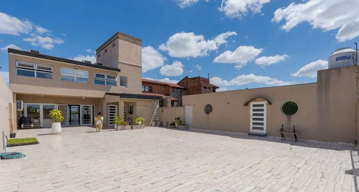 Casa 6 Amb c/ Galpón Terraza Coch en San Martín 2