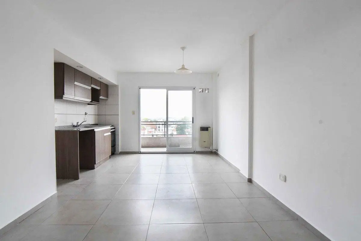 VENTA - Depto 2 ambientes con balcón APTO CREDITO 3