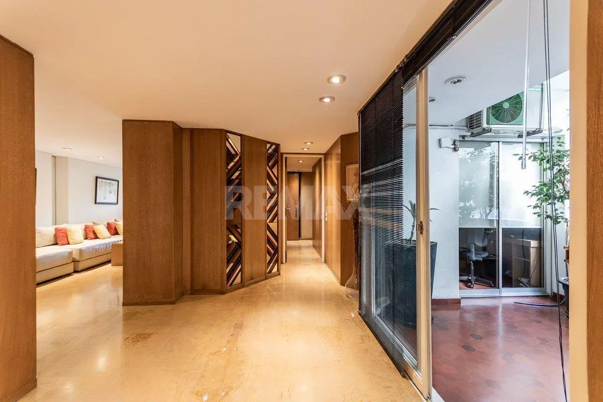 SEÑORIAL SEMIPISO EN VENTA 6 AMB C/DEP - BARRACAS 5