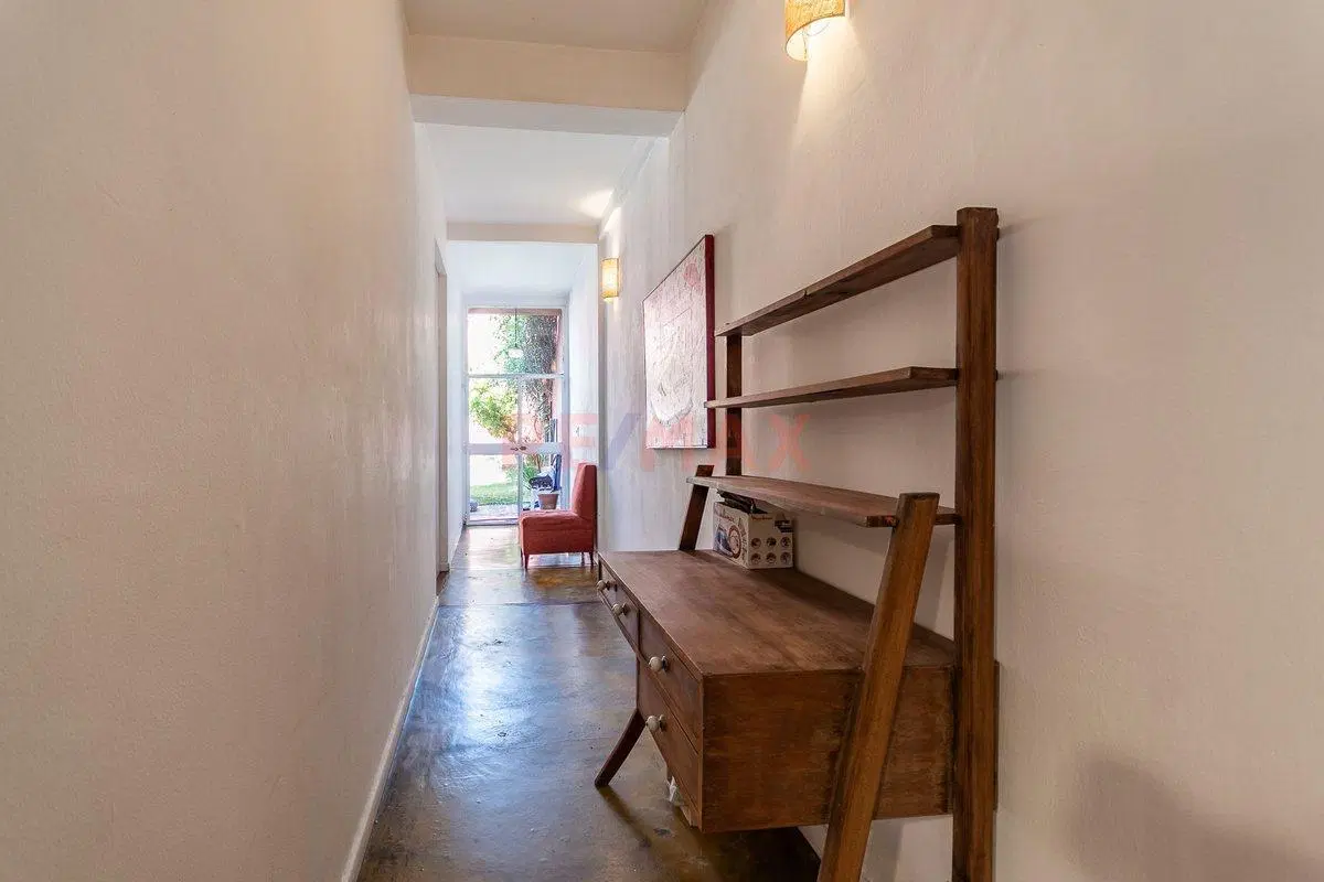 VENTA CASA 5 AMB CON PILETA EN FLORES 8
