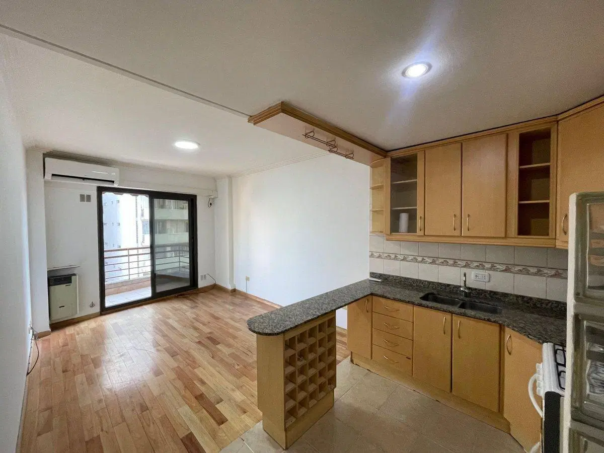 Venta Departamento 2 amb. en Caballito con balcón 2