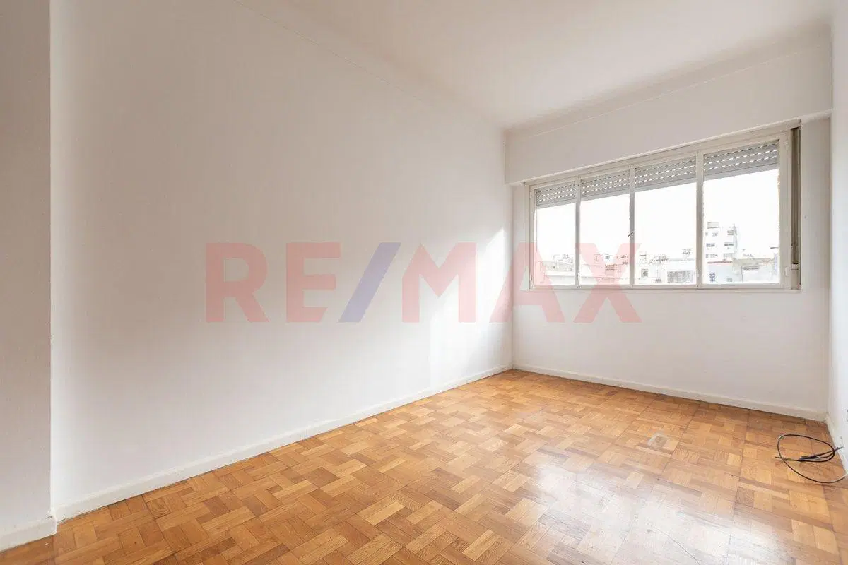 Venta depto 3 Amb con dependencia 4
