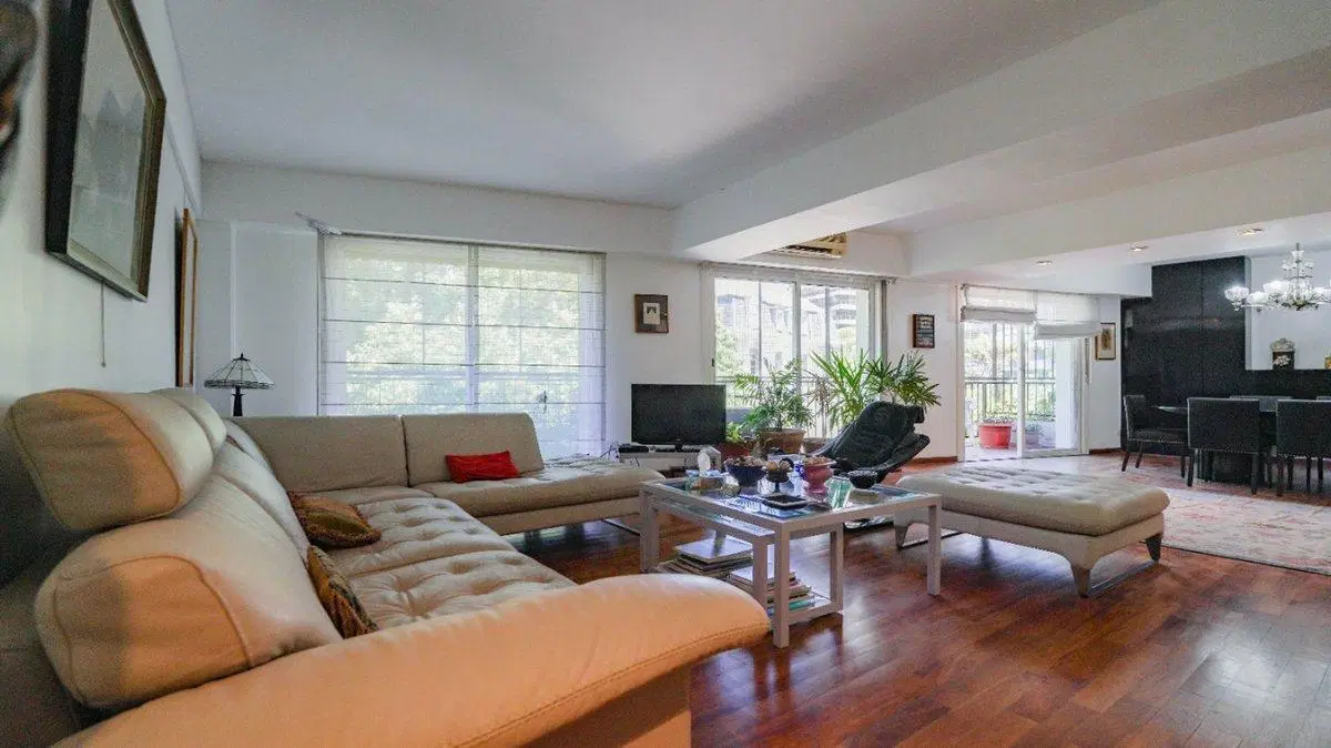 VENTA DEPTO. 5 AMBIENTES EN BELGRANO CON COCHERA. 3