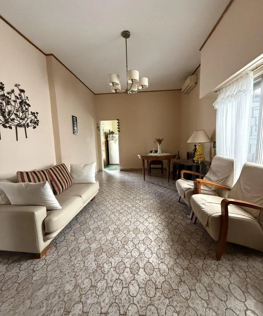 VENTA CASA 4 AMB CON JARDIN Y QUINCHO 3
