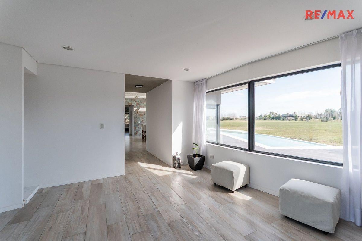 Paraíso CASA Familiar con Luz, Campo y Confort