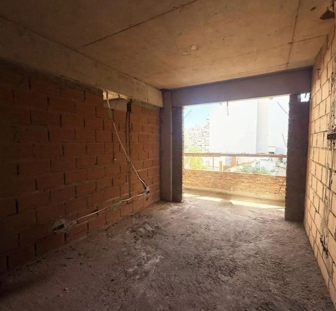VENTA DPTO 3 AMB FLORES - OPORTUNIDAD INVERSION 4