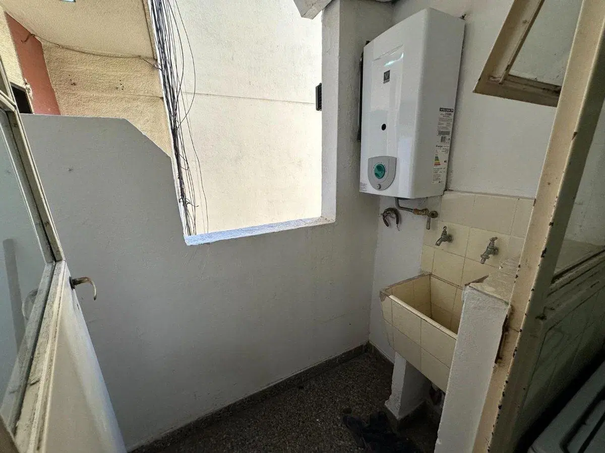 2 AMB PARQUE CHACABUCO CON LAVADERO 5