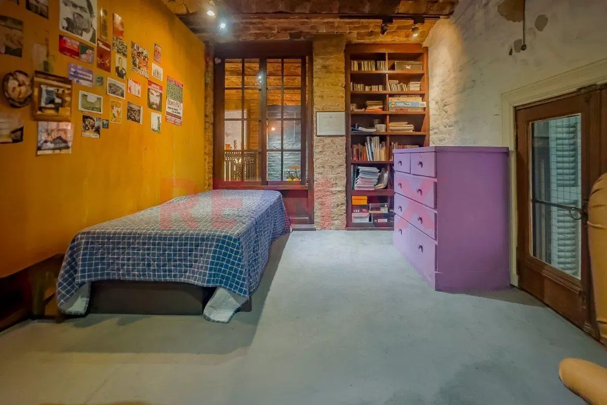 VENTA CASA 7 AMB. EN CABALLITO CON PATIO Y TERRAZA 5