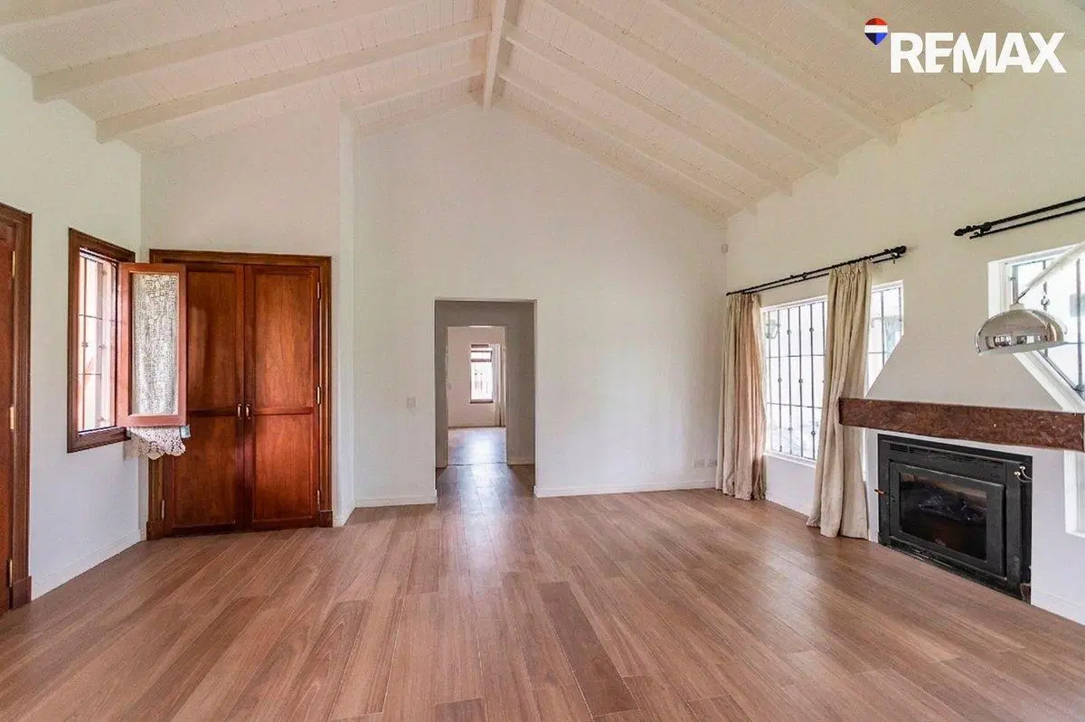 CASA DE CAMPO EN VENTA s/LOTE 1 HA c/MOLINO 2